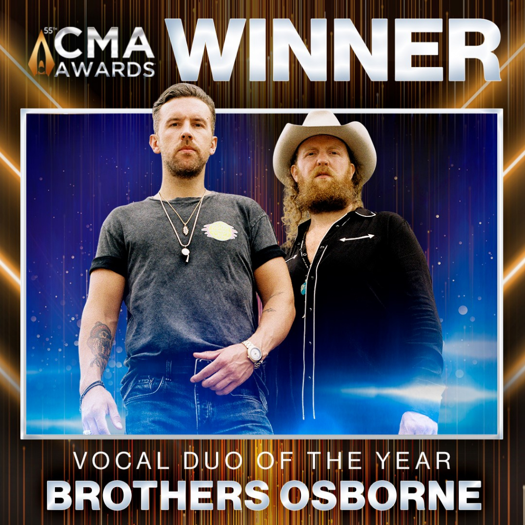 2021 CMA Duo Of The Year Award WINNER Brothers Osborne KIXBCM